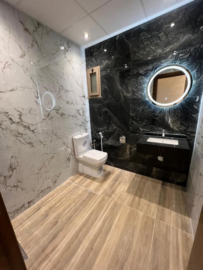 1 Apartment De Luxe Hay Almatar 纳祖尔 外观 照片
