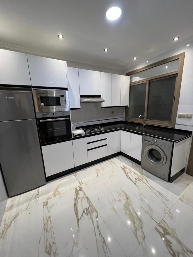1 Apartment De Luxe Hay Almatar 纳祖尔 外观 照片